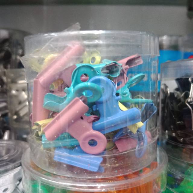 Hook folders clip hooks hold student supplies