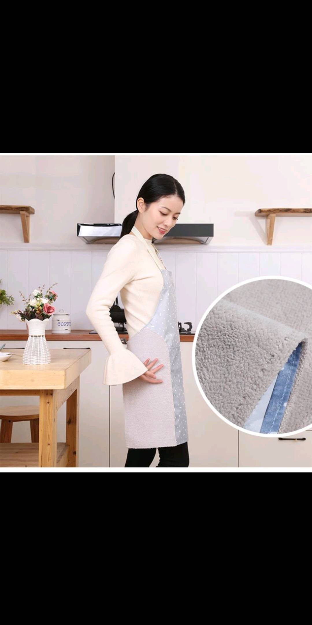 Life Blue kitchen furniture is durable, adjustable, does not slip, oil-proof, water-proof, washable, and provides a fashionable snowflake apron