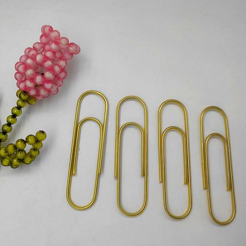 Clip de papel envuelto en plástico de oro clip de marcador clip creativo 100MM brillante oro Specification image