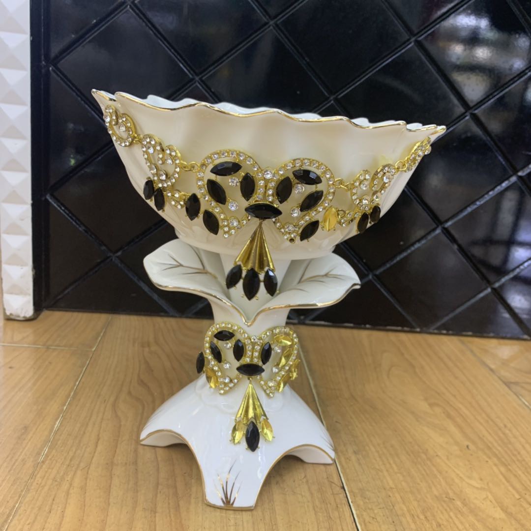 Ceramic with drilling fruit tray decoration manufacturers direct sale thumbnail