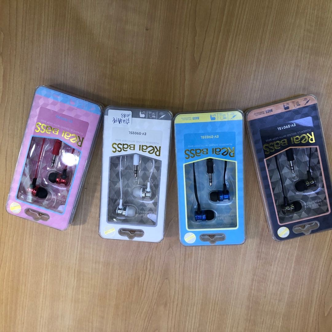 In-ear fashion mini earphone thumbnail