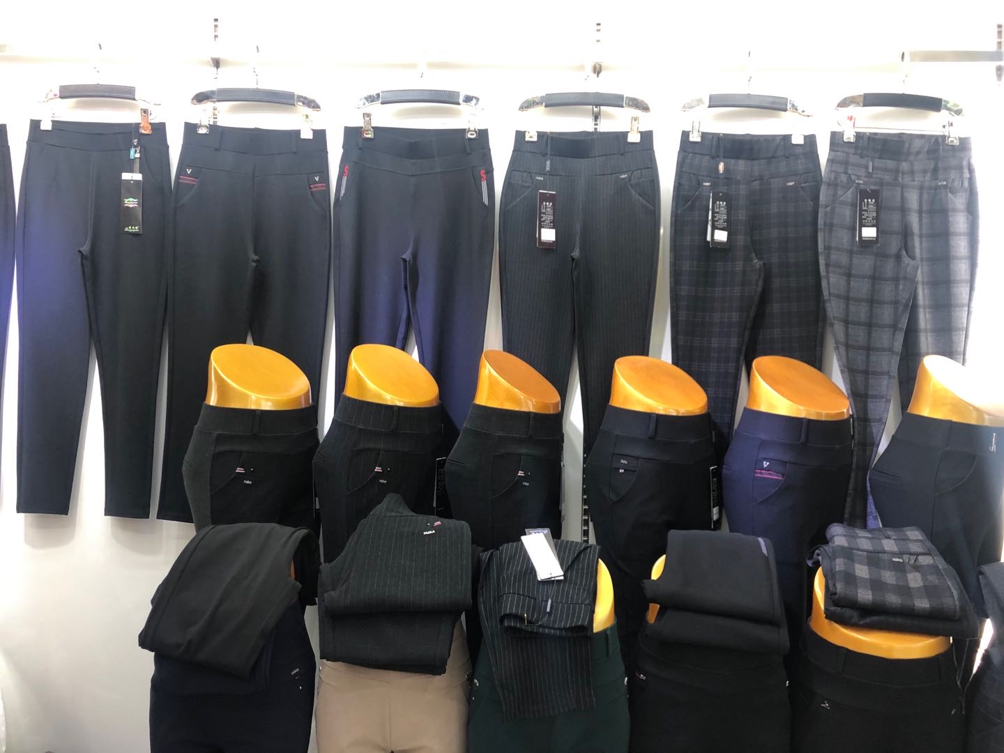 Yiwu Yingzhou Garment Factory describe pic - 2