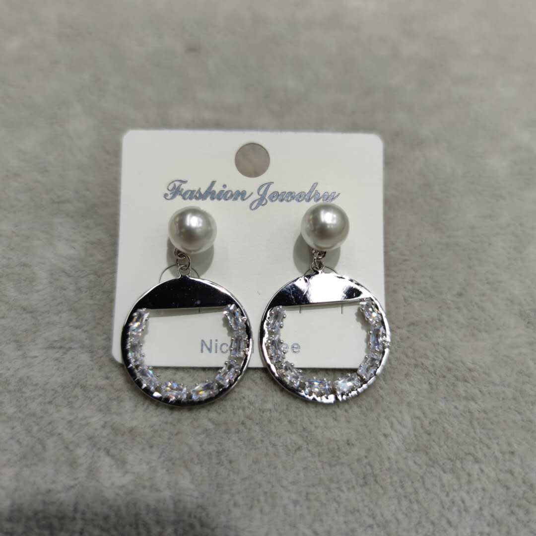珍珠锆石耳环锆石镶钻欧美风时尚潮流耳饰产品图