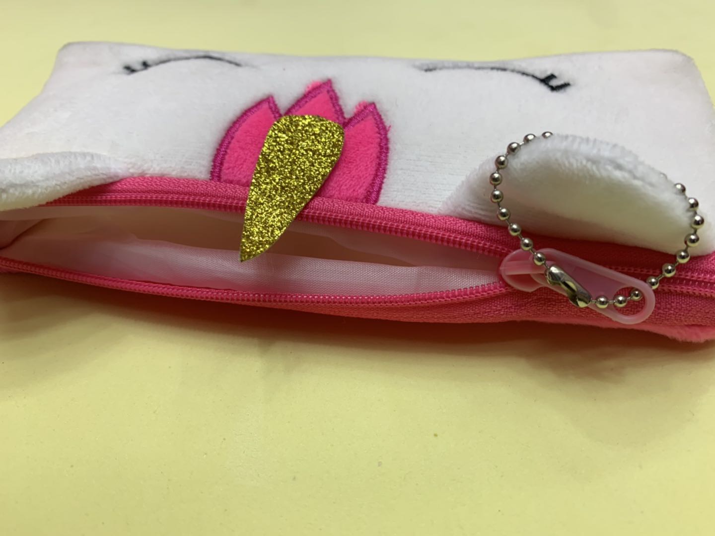 Polyester animal unicorn pen case creative children's cartoon toy storage case Specification image
