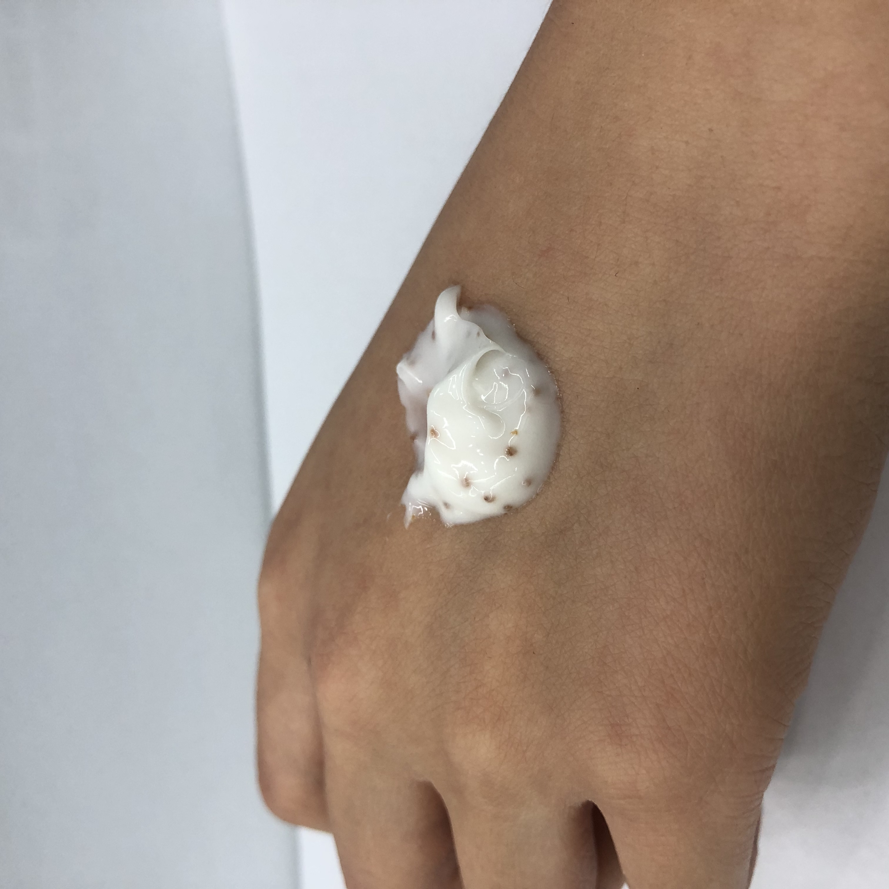 Scrub Exfoliates Chicken Skin Body Whitening Body Bumps Specification drawing