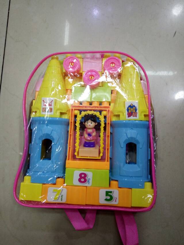 Children's desktop hands-on puzzle to build blocks