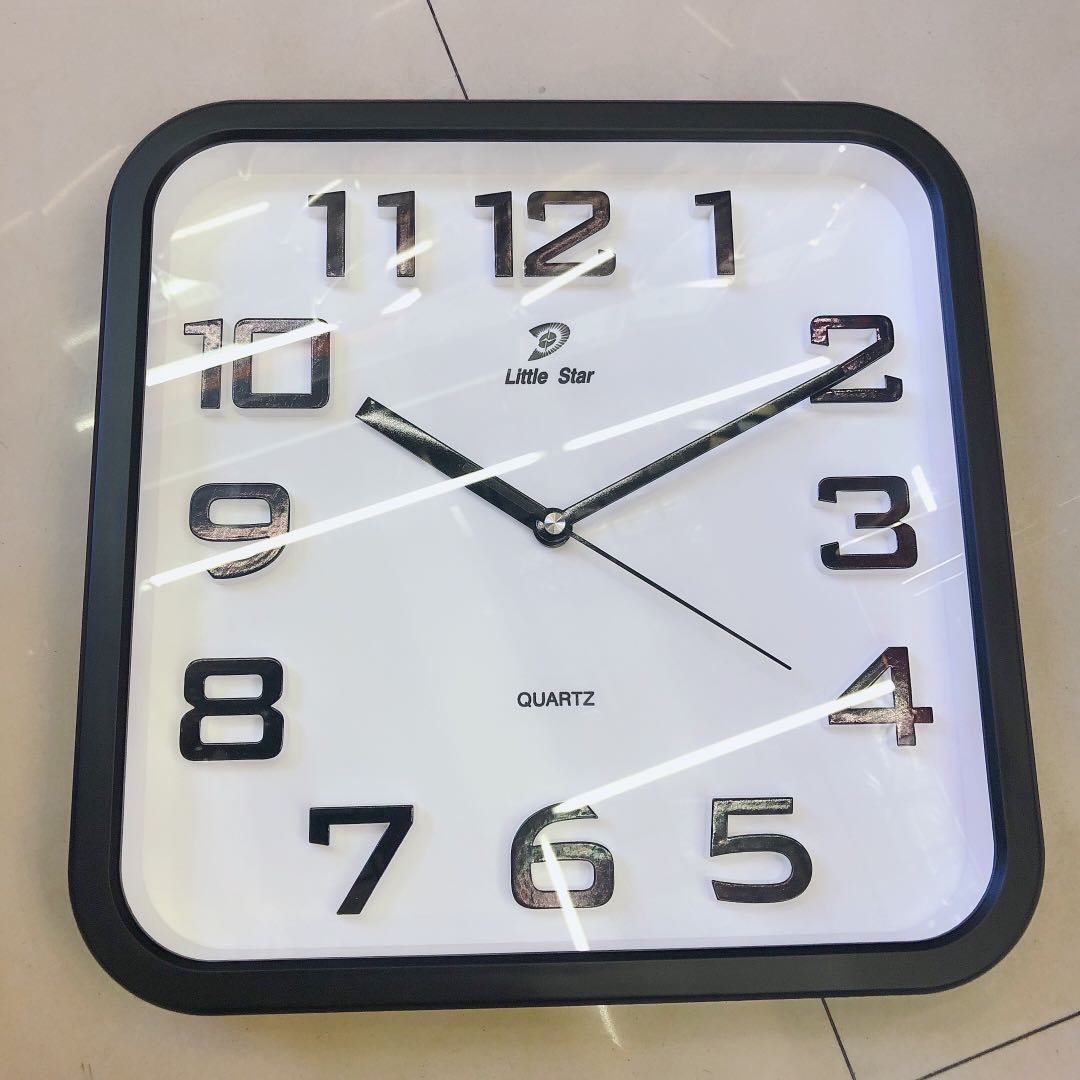 Square clock wall clock living room Nordic fashion creative wall clock bedroom household watch modern simple personality atmospheric clock thumbnail