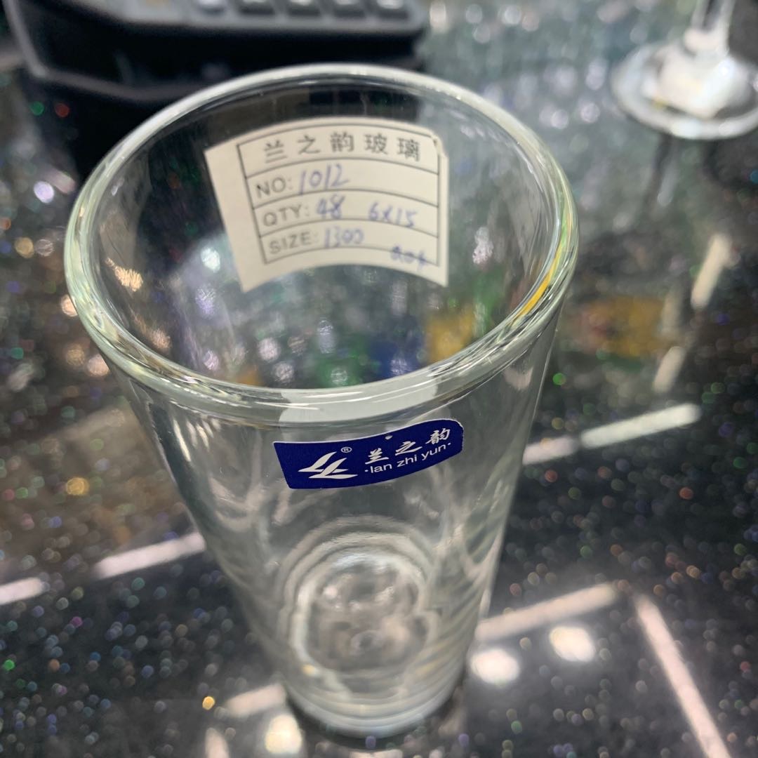 Transparent glass ordinary water cups and tea cups