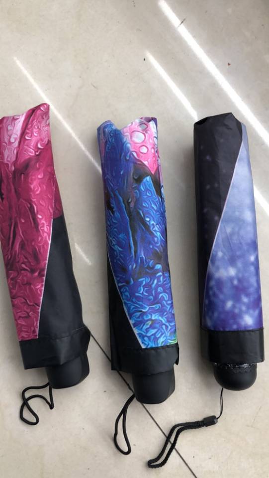 Three-fold black vinyl ultra-light large-flower umbrella