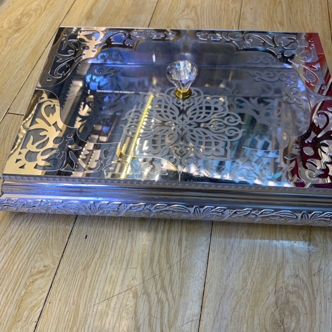 Silver Tray With Cover Storage Box Crystal Cover Hollow-Out Pattern Three-Dimensional Carving Large Space Storage