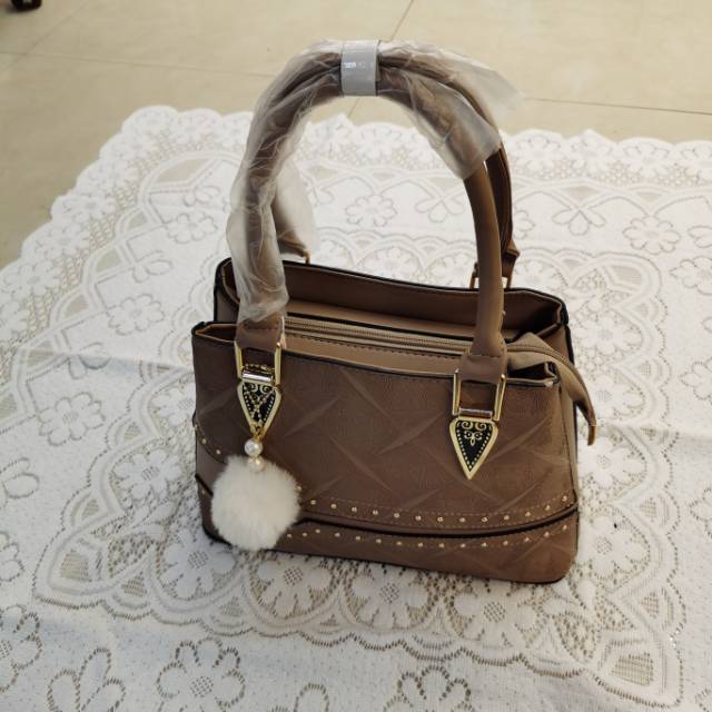 爆款女士单肩包手提包时装包