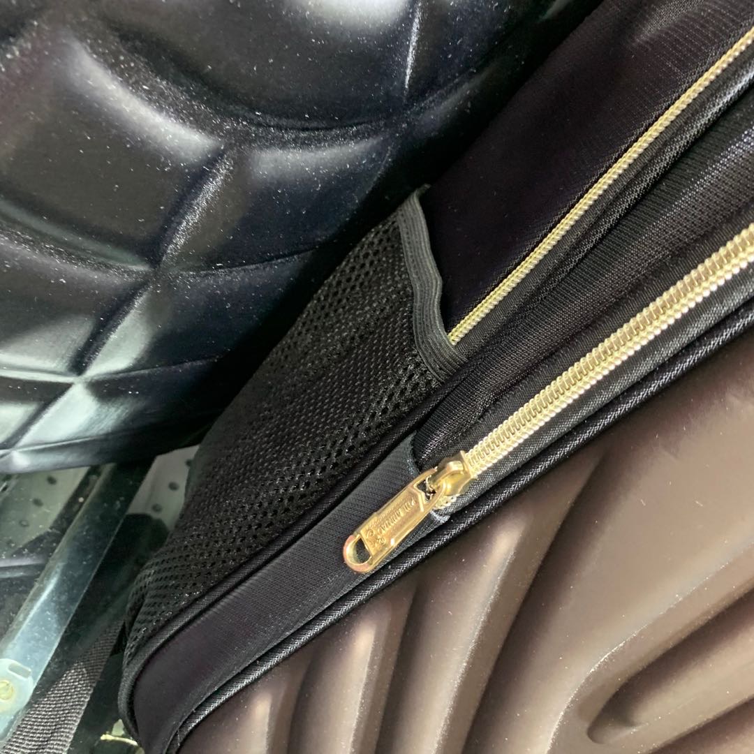 金色大容量背包双肩包书包男产品图