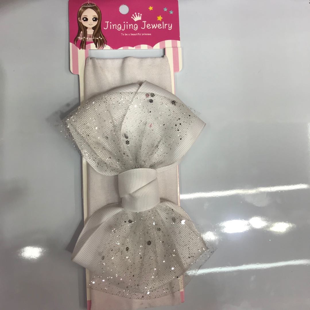 The wholesale price of the children's bow sequined mesh headband from the manufacturer is negotiable details Picture