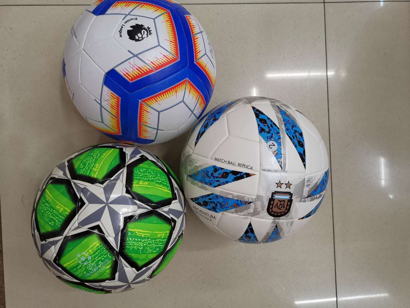 五号足球室外耐磨小学生训练幼儿园专用足球