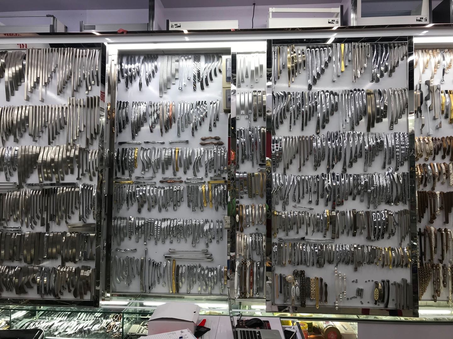 Junhong Hardware describe pic - 1