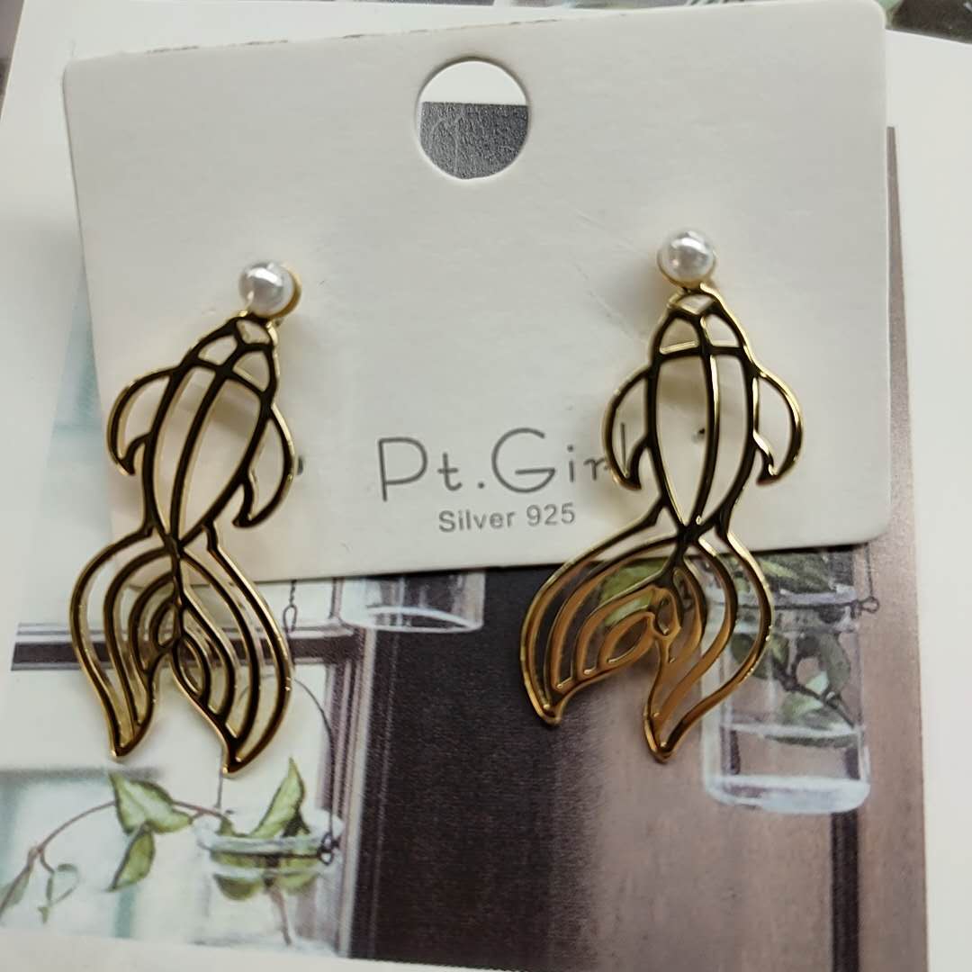 American and American trend hot style s925 metal goldfish pearl temperament versatile delicate earrings pendant earrings thumbnail