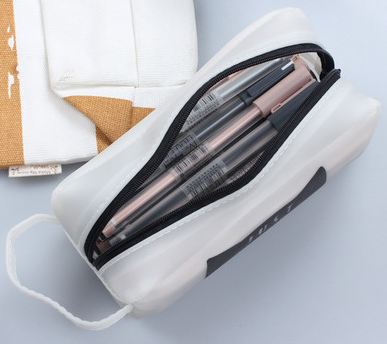 笔袋女生韩版中学生文具盒女韩版初中学生女小清新大容量铅笔袋产品图