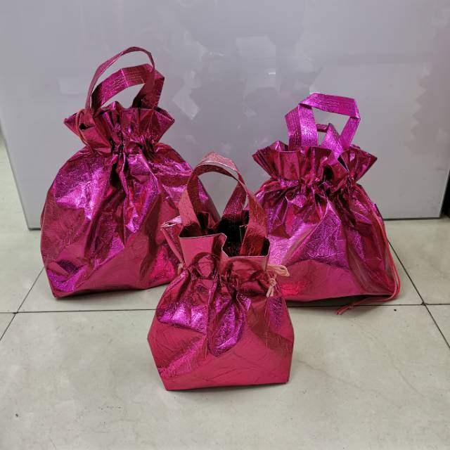 Non-woven fabric bright film drawstring bag with drawstring opening details Picture