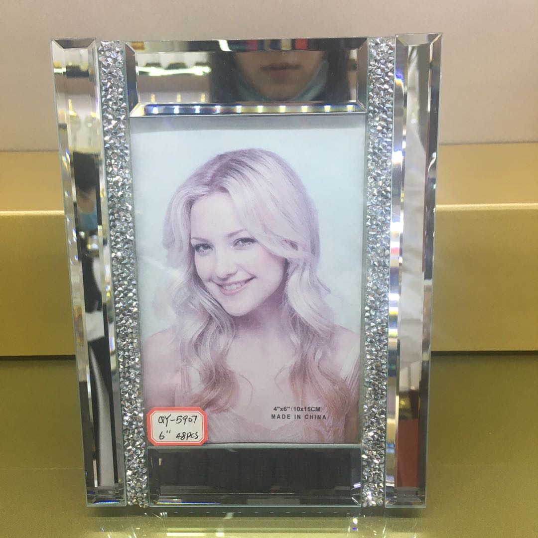 QY-5907 6寸水晶带钻相框 家居相柜摆台 床头柜相框摆台