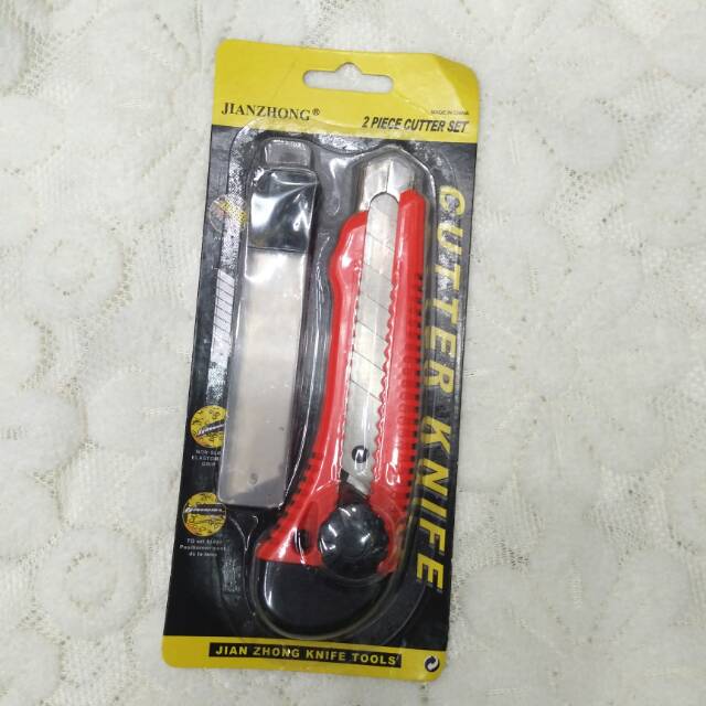 红色外壳美工刀网红爆款美工刀大号壁纸刀才知道金属工具到墙纸贴膜刀木工刀