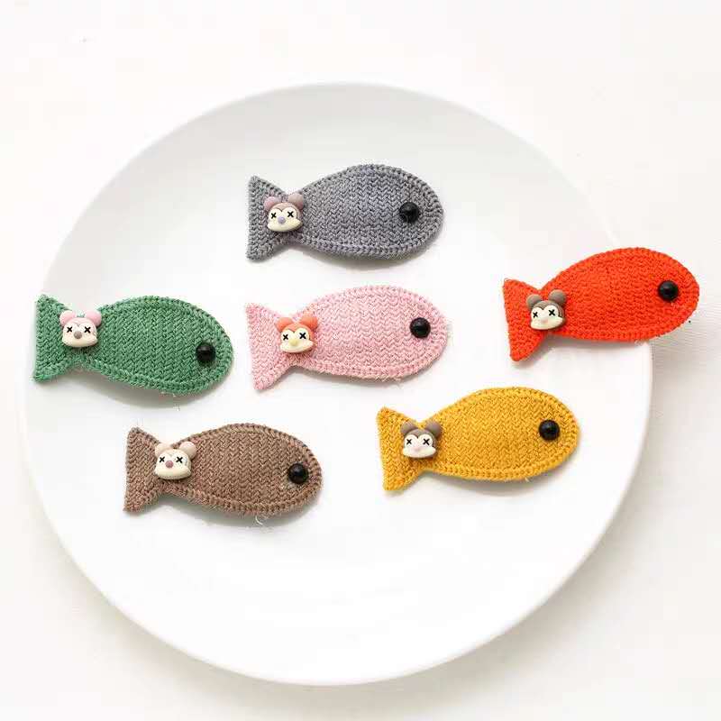 最新风韩版毛线针织水果发夹 少女宝宝编织小鱼刘海边夹BB夹产品图