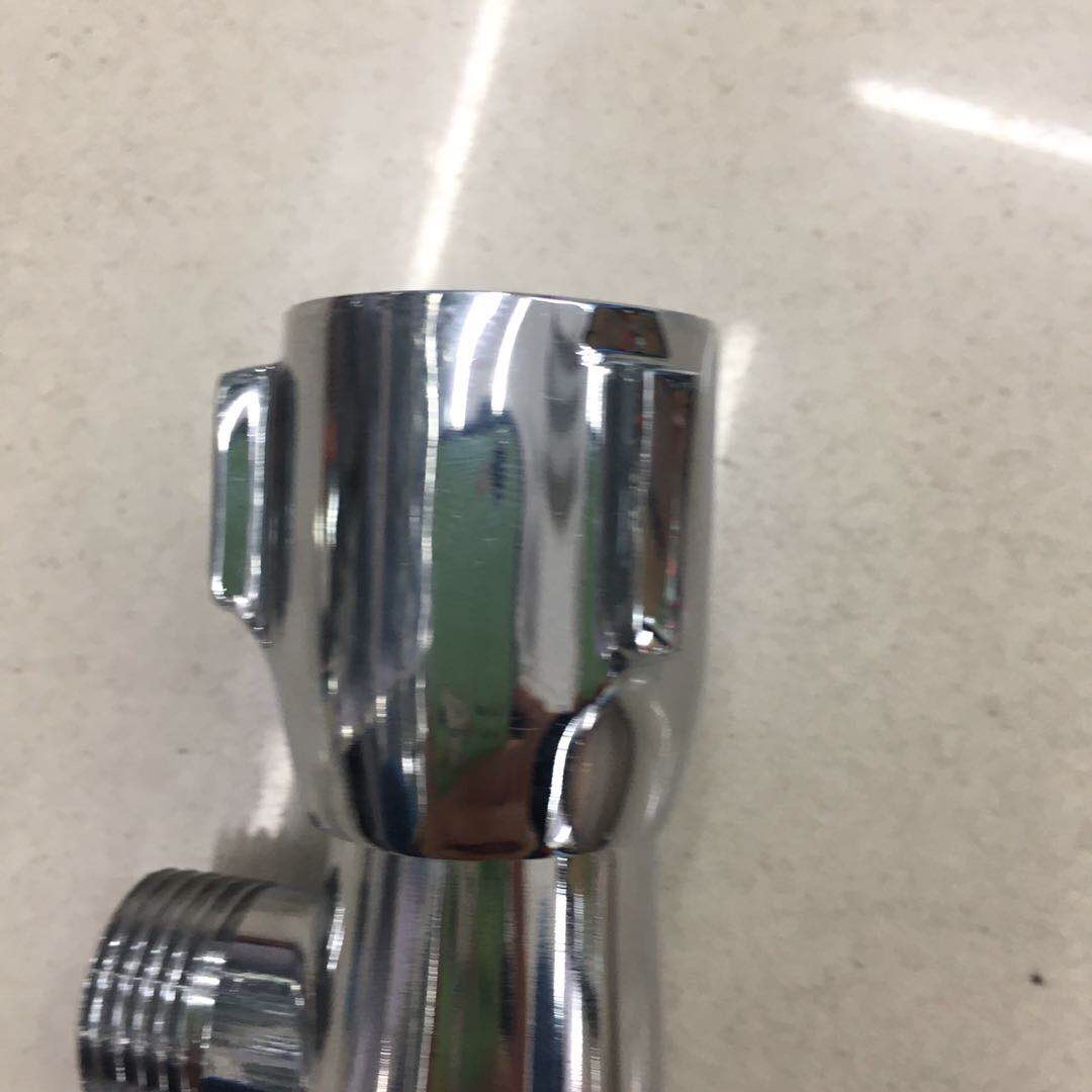Triangular valve electroplated hot and cold water valve switch water household electroplated three-way one-in two-out stop water distribution valve Specification image