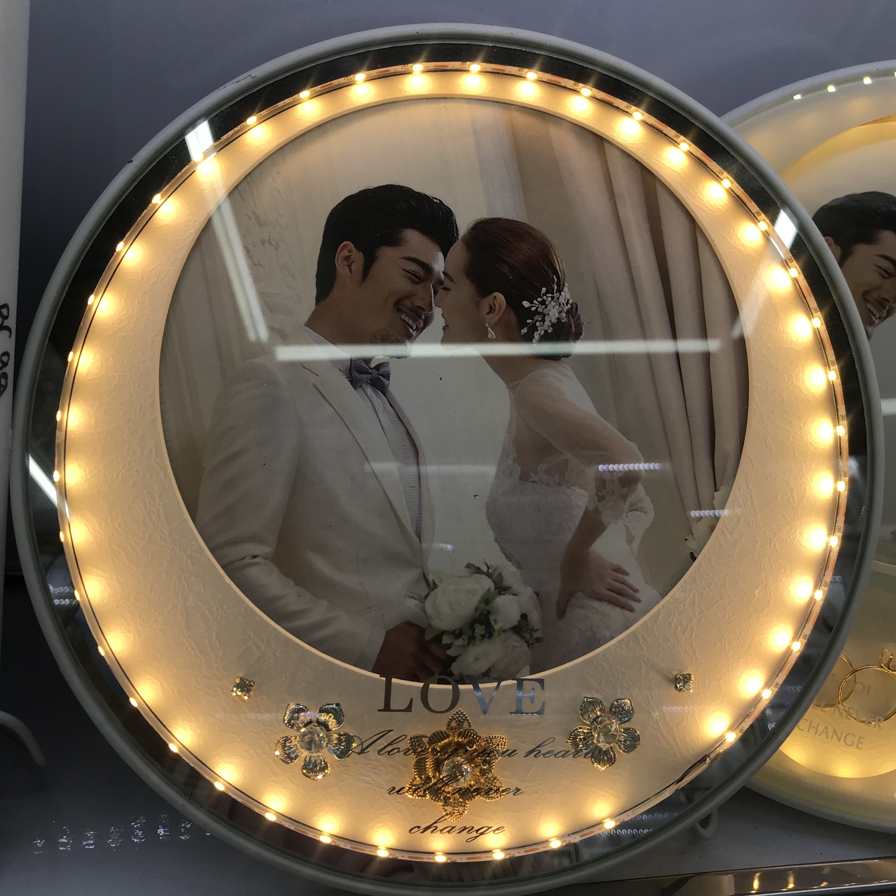 创意韩版艺术圆形7寸相框桌面摆台新房相框写真相架婚纱照片框