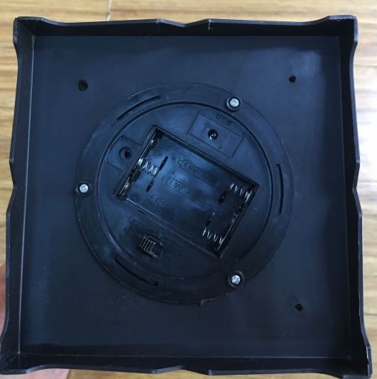 Factory direct sales of genuine plastic glass pointed sheep grid bulb portable lamps Specification image