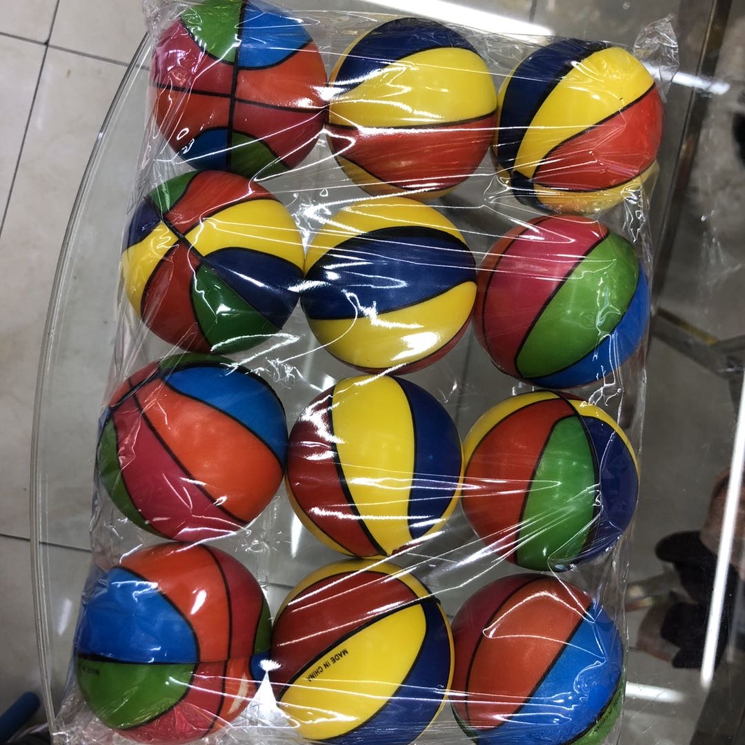 لاعب كرة سلة سلة