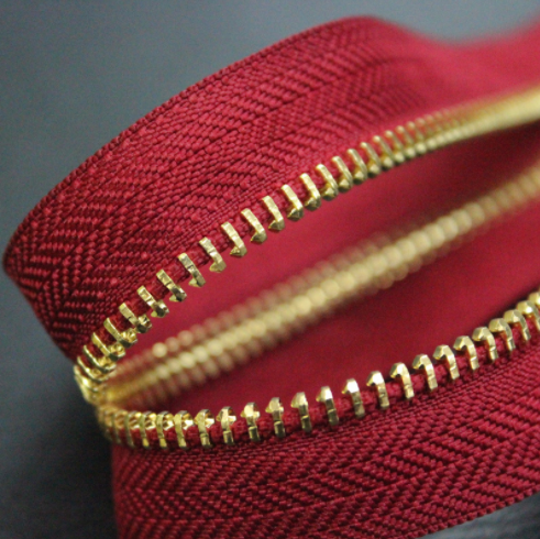 厂家直销服装细牙金属拉链图