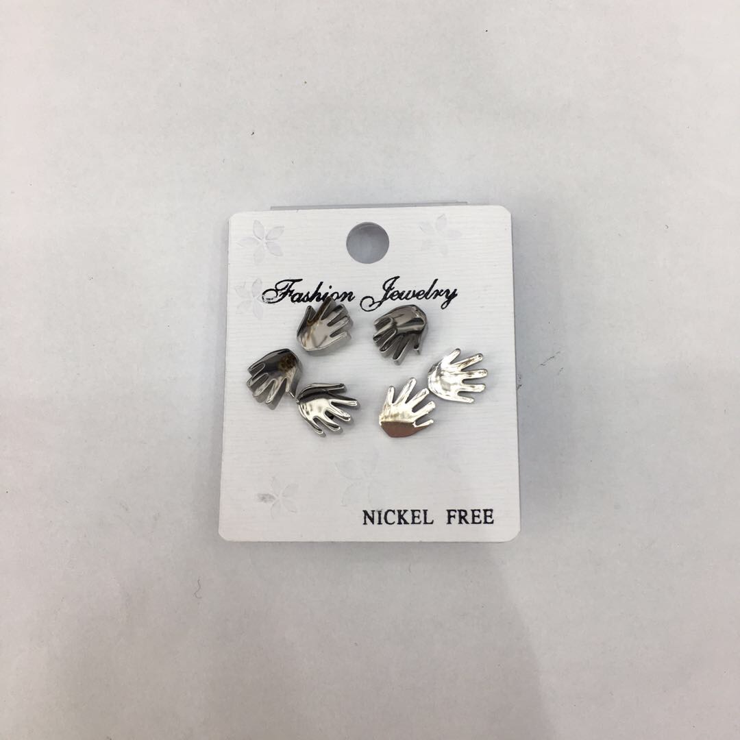 简约时尚朋克风手掌形百搭款铜镀银成人耳钉