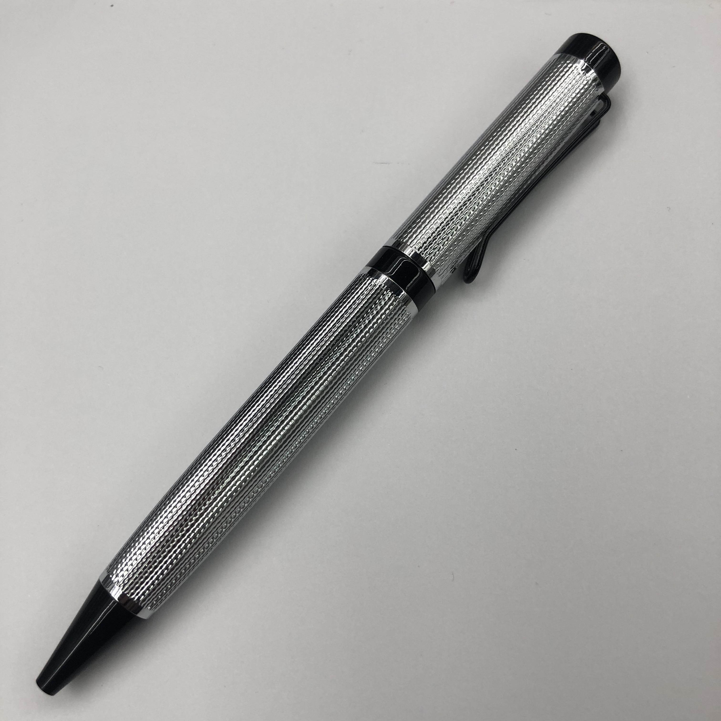 Metal heavy hand pen black man business high-grade carbon neutral pen ballpoint pen signature thumbnail