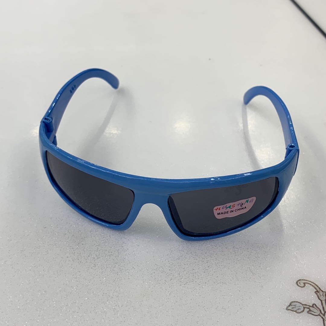 Blue soft material sunglasses for boys and girls details Picture
