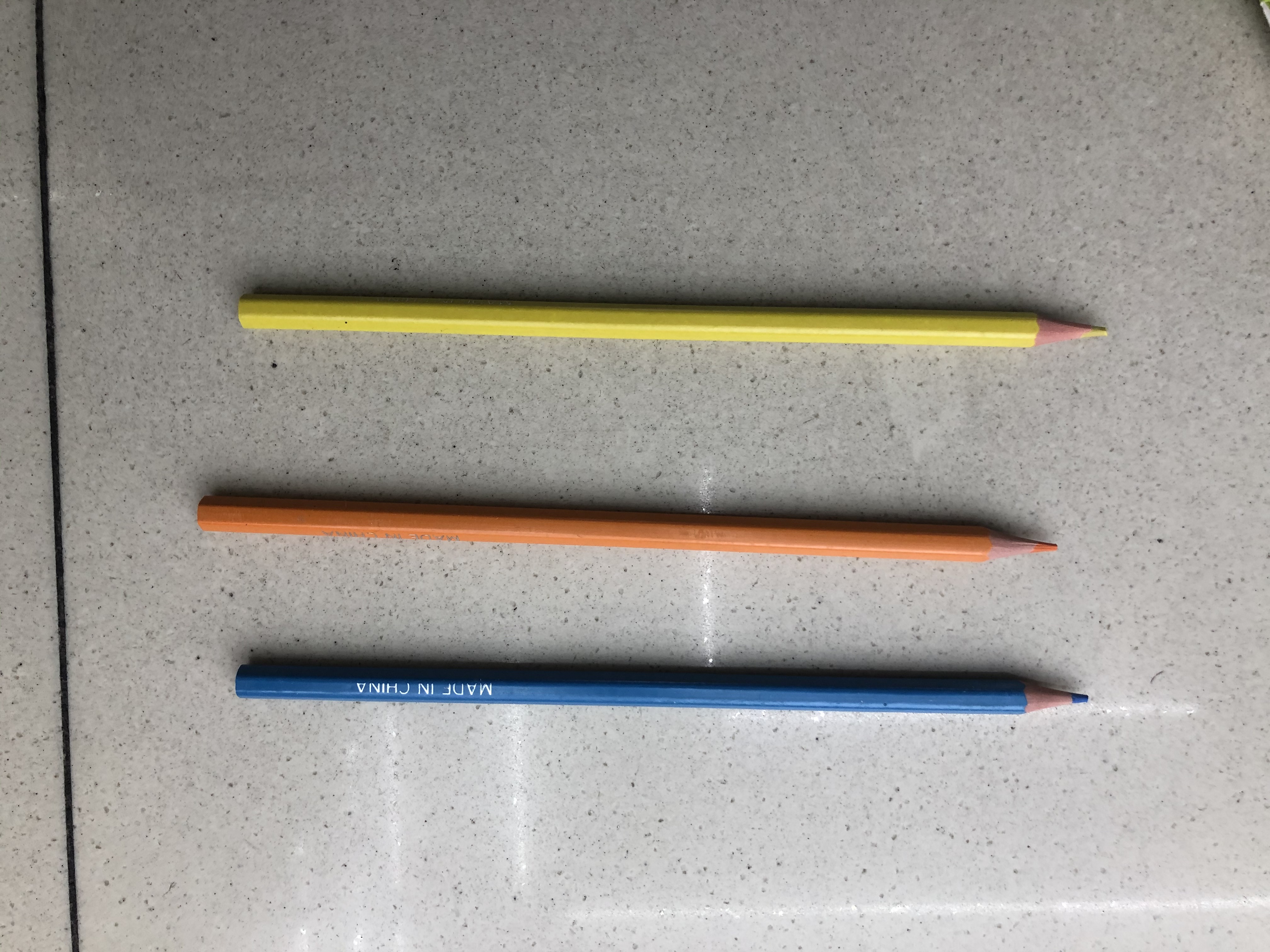 12支装长条六角彩色铅笔细节图