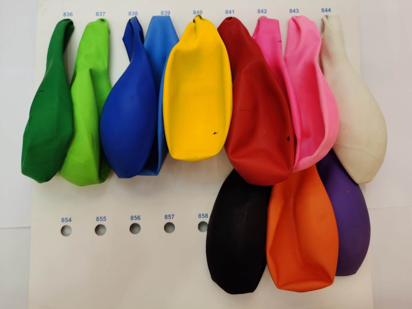 12寸亚光光板球乳胶气球广告气球可定制厂家批发