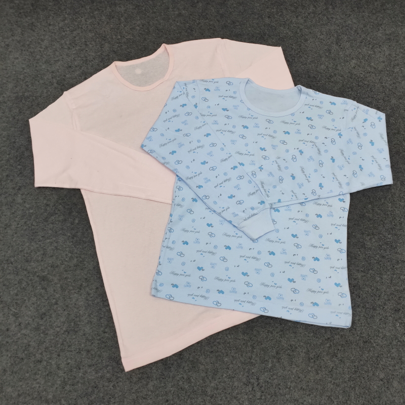 Men's and women's special offer T-shirt counter, single brand discount for foreign trade export, Japan, South Korea, France, genuine products at special prices, long sleeves