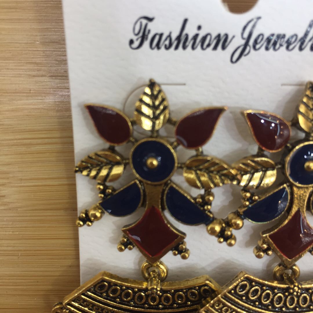 女士耳环耳饰欧美风格手工制作厂家直销来样订做产品图