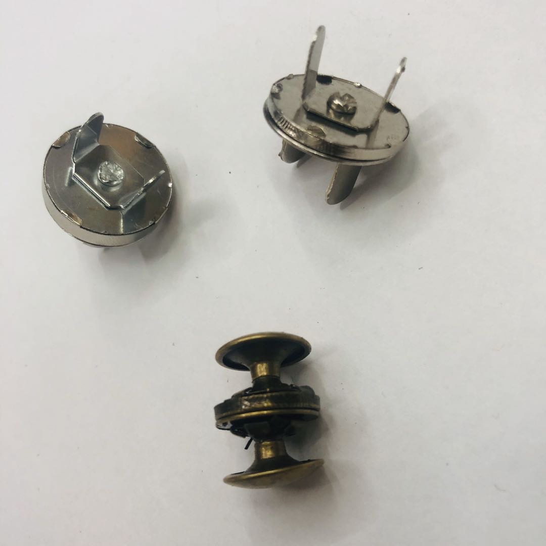 爆款箱包磁扣磁铁扣子细节图