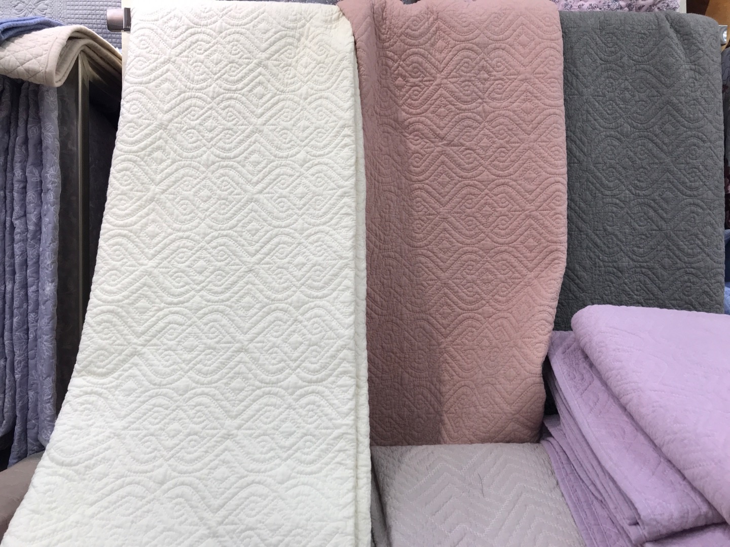 全棉纯色精美韩版绗缝被三件套200*230