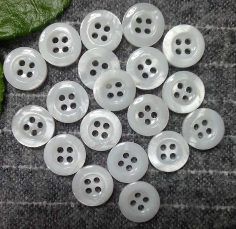四眼两眼树脂纽扣白色倒边20mm工装衬衣扣子垫扣