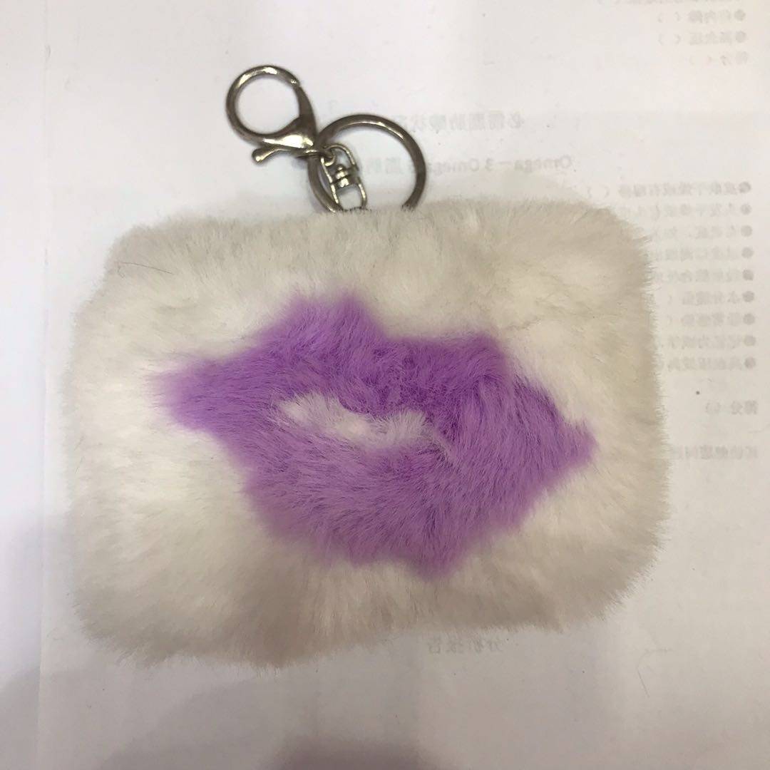 嘴唇毛绒玩具创意小兔毛挂件厂家打样定制生产厂家直销超级优雅超好看网络爆款网红流行新款