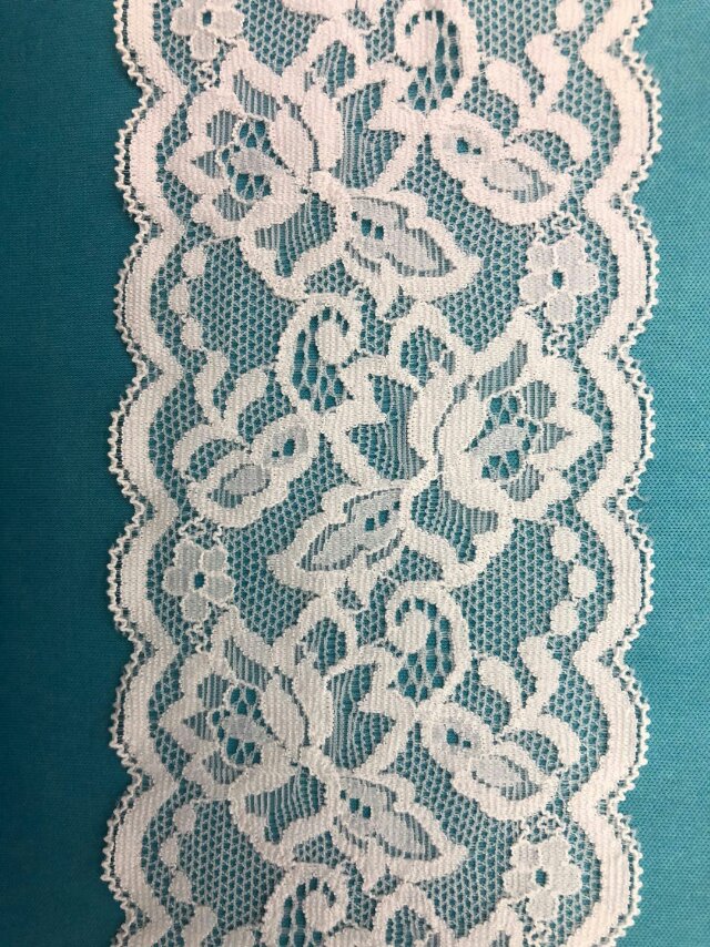 福建面料蕾丝花边面料氨纶花边单色花型花边