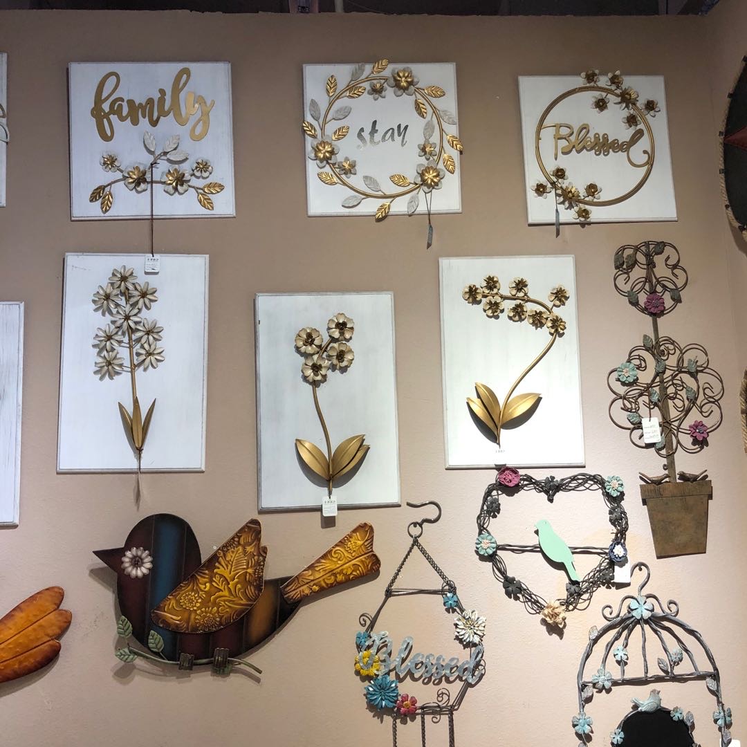 北欧轻奢风木板装饰画客厅壁挂图