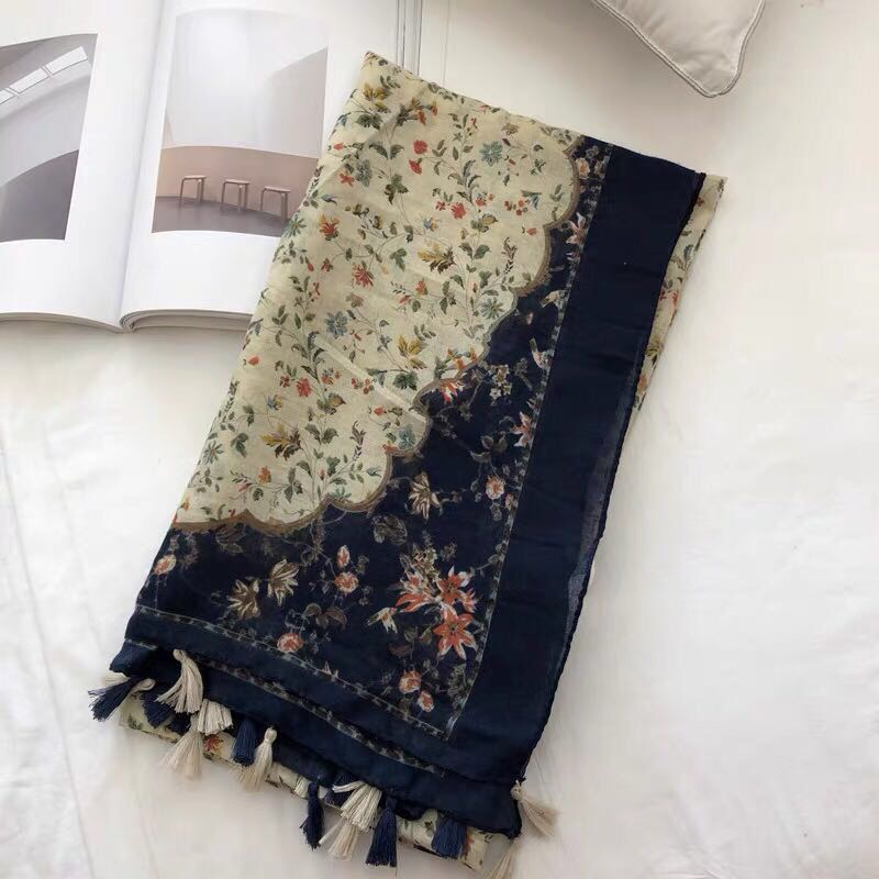 Ladies Fashion Trend With New Literary Gauze Scarf Scarf