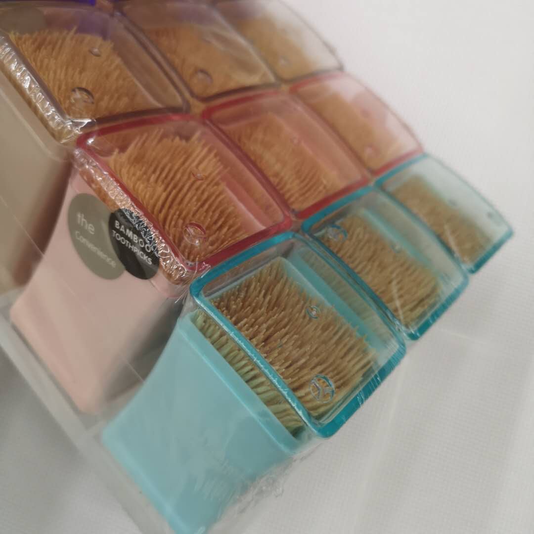 Portable plastic bottle household natural bamboo toothpicks in bamboo toothpick box Specification image