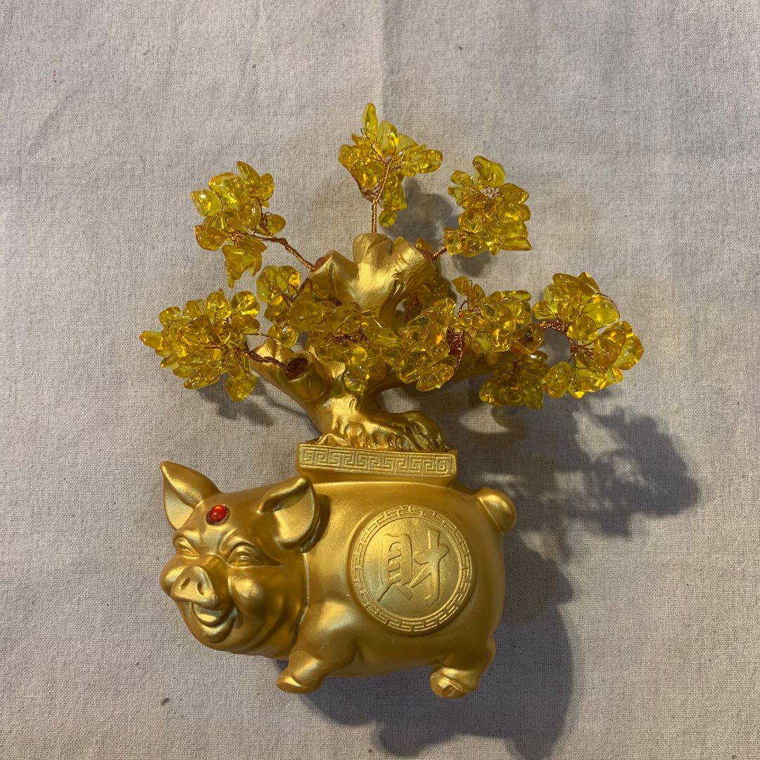 Rich Pig Fortune Tree