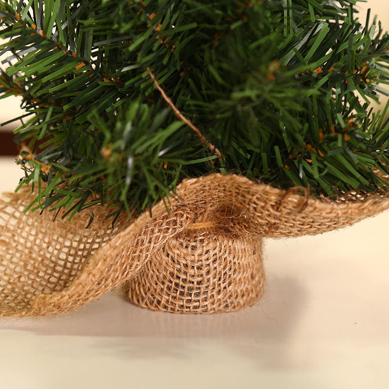 Christmas tree 20cm green tree 30cm mini Christmas tree linen bottom tree Christmas Festival shopping window tabletop decoration 486 Application Scenario