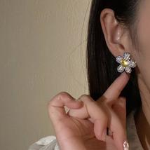 东菊乔欣同款花朵耳环微镶锆石甜美可爱少女花瓣S925银针时尚气质