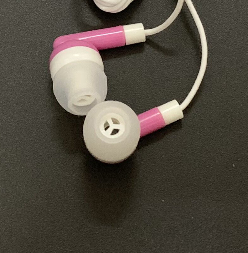 Factory stock color earphones in-ear earphones with foreign trade cheap MP3MP4 mobile phone gift color earphones details Picture