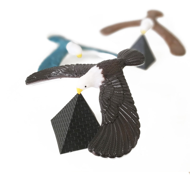 Large Balance Eagle Tumbler Eagle toy Retro classic nostalgic gravity bird not falling eagle Balance bird ornament